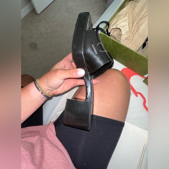 Gucci 37 slides with heels. Excellent condition - Picture 5 of 17
